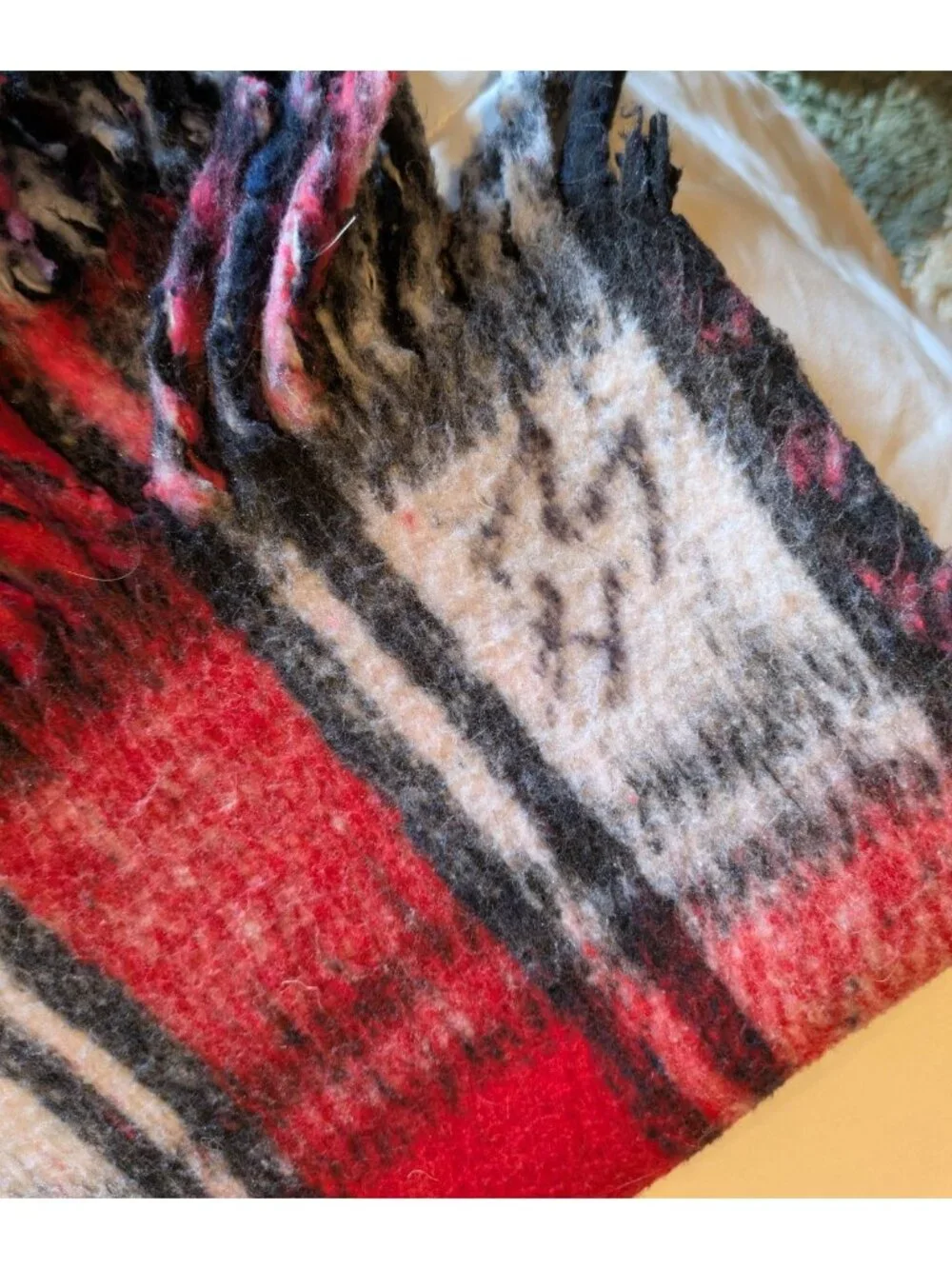 Vtg Twin Sized Plaid Woven Yoga Blanket Throw Reversible Fringe Red Black 59x79